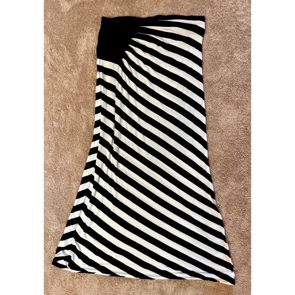 ECI striking striped